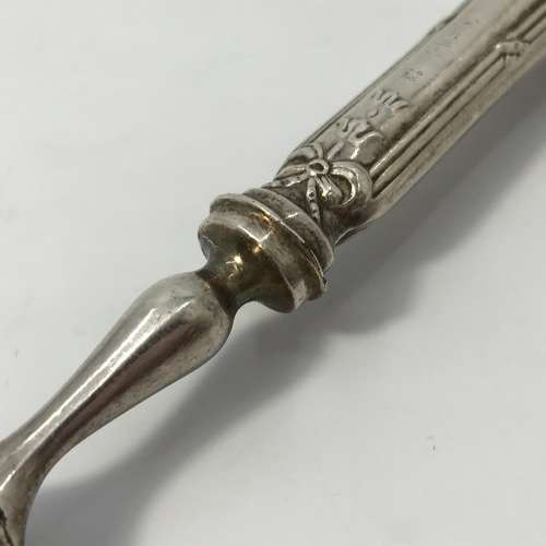 Beautiful fruit fork with British hallmarked silver handle