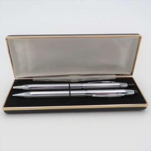 Vintage Kanoe ballpoint pen and mechanical pencil set in case