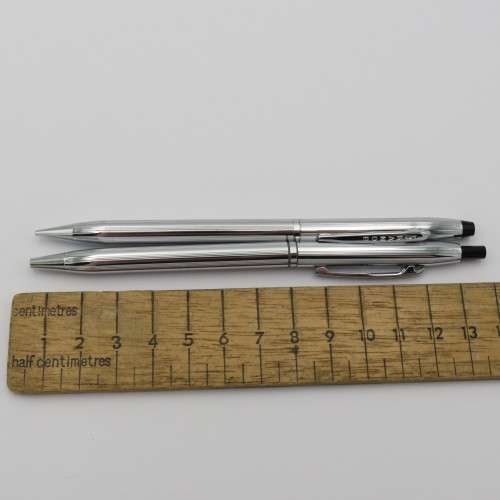 Vintage Kanoe ballpoint pen and mechanical pencil set in case