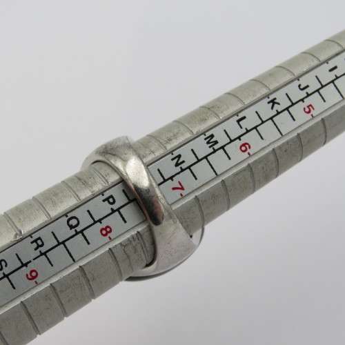 Lot of 4 costume jewellery rings - Sizes in pictures