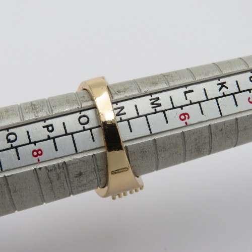 Lot of 4 costume jewellery rings - Sizes in pictures