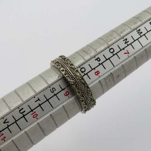 Lot of 4 costume jewellery rings - Sizes in pictures