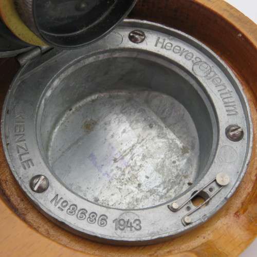 WW2 German Army 1943 Heereseigentum Military field clock - Runs and stops