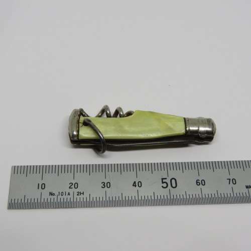 Vintage Richards bottle shaped corkscrew pocket knife keychain - Corkscrew loose