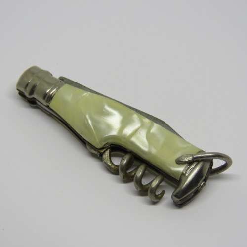 Vintage Richards bottle shaped corkscrew pocket knife keychain