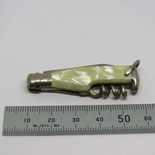 Vintage Richards bottle shaped corkscrew pocket knife keychain