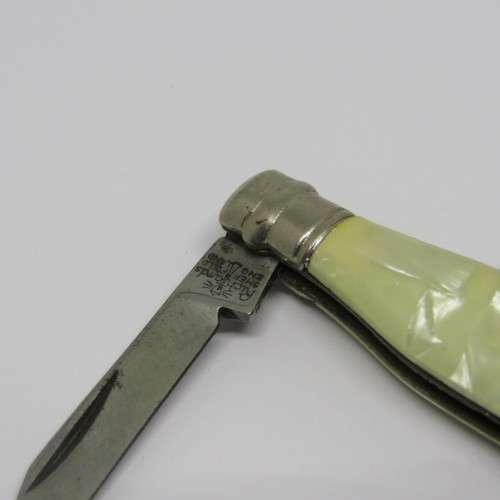 Vintage Richards bottle shaped corkscrew pocket knife keychain