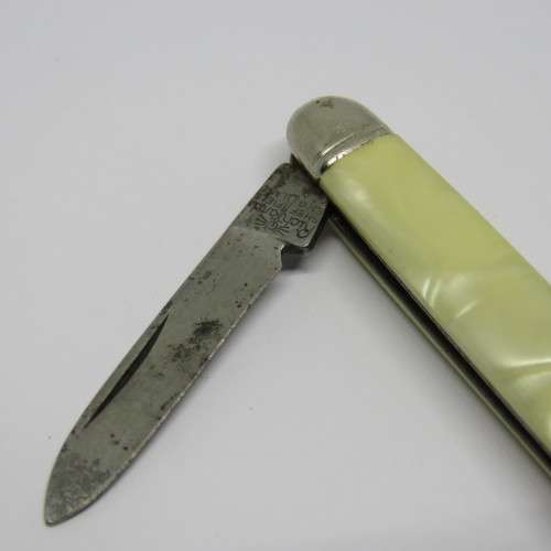Vintage Richards mini keychain pocket knife