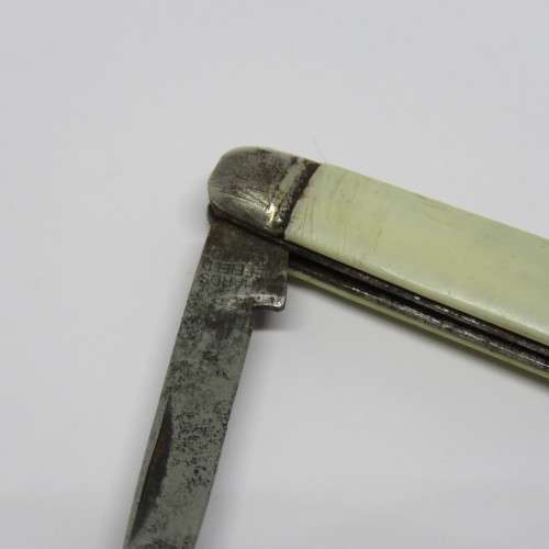 Vintage Richards mini keychain pocket knife