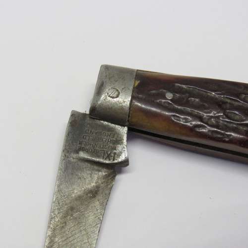 Antique IXL George Wostenholm folding pocket knife - Blade well used - Handle damaged