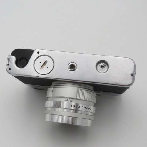 Yashica Electro 35 electronic 35mm camera - Not tested - Yashinon-DX 1:1,7 lens