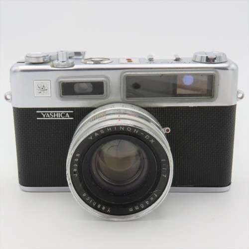 Yashica Electro 35 electronic 35mm camera - Not tested - Yashinon-DX 1:1,7 lens