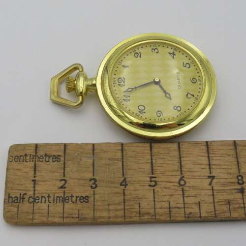 Open face quartz pocketwatch - Needs battery