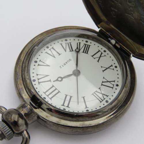 Full hunter quartz pocketwatch with Fullmetal Alchemist Manga Series motif - Needs battery