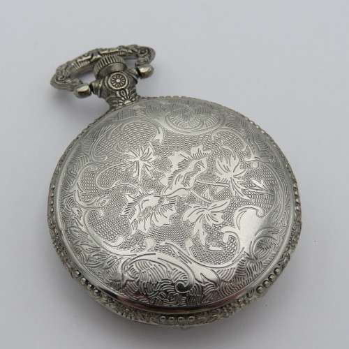 Full hunter quartz pocketwatch with Statue of Liberty - Needs battery