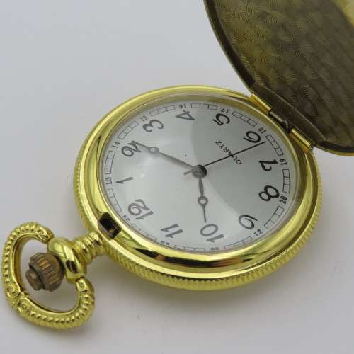 Full hunter quartz pocketwatch with Trout motif - Needs battery