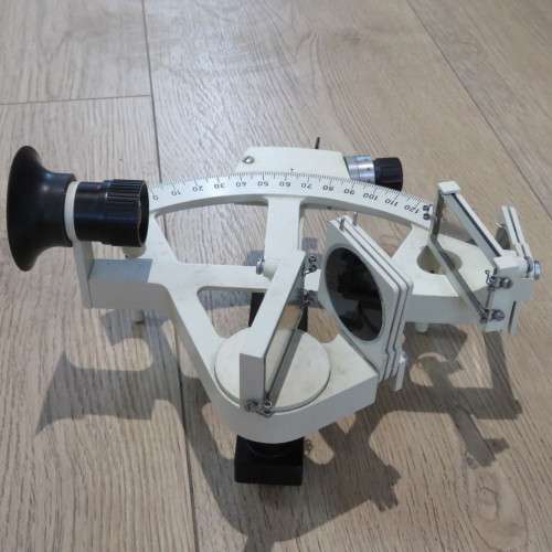 Vintage Freiberger Prazisionsmechanik Yacht Sextant in wooden case