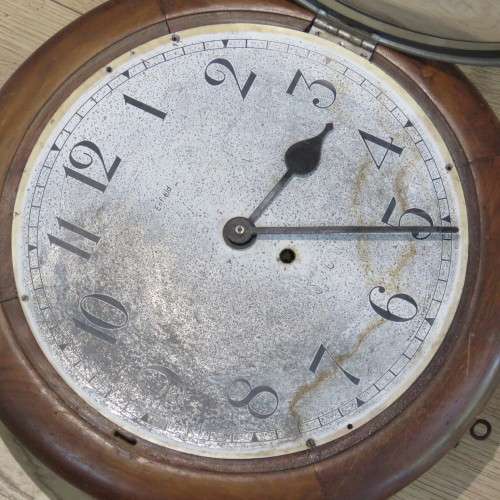 Antique Enfield Station clock - Not working - Needs pendulum - Face 31 x 31 cm