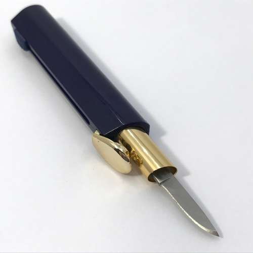 Lipstick shaped pocket pen knife