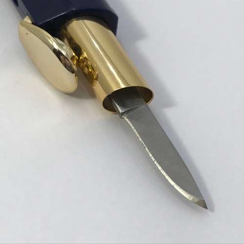 Lipstick shaped pocket pen knife