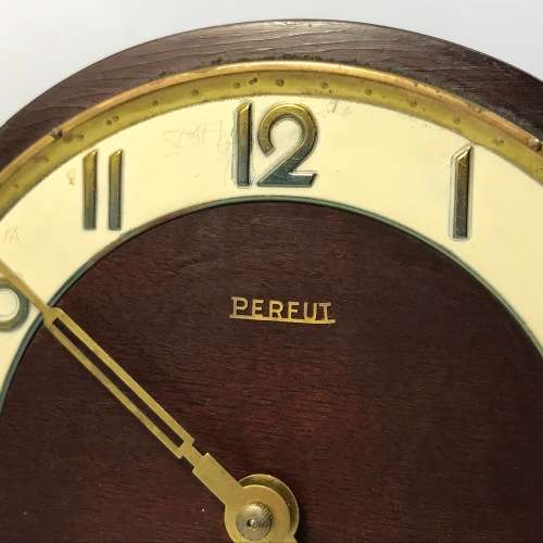 Vintage Perfut mantle clock with key - not working