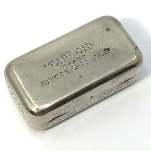 Vintage Medical Tabloid brand Hypodermic case