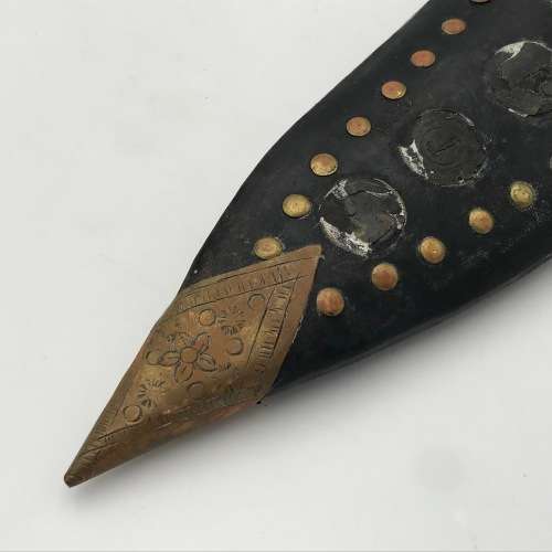 Traditional Nepalese Kukri dagger with 2 smaller knives and sheath decorated