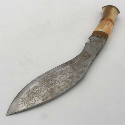 Traditional Nepalese Kukri dagger with 2 smaller knives and sheath decorated