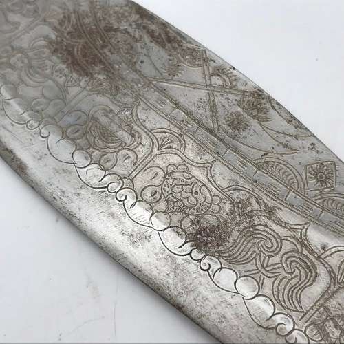 Traditional Nepalese Kukri dagger with 2 smaller knives and sheath decorated