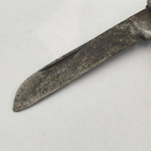 Vintage pocket knife - well used