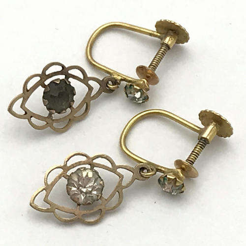 9kt Gold Screw on earrings with cubic Zirconia`s - weighs 1,2g