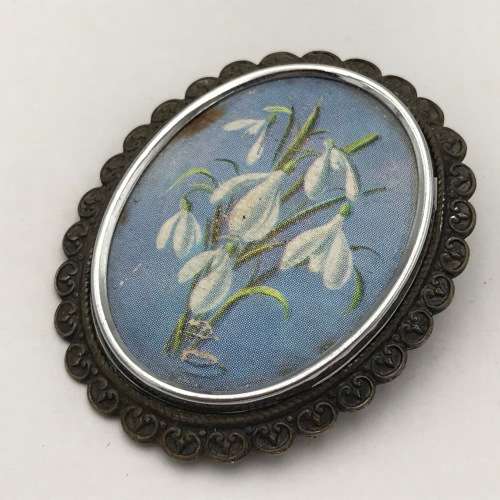 Vintage TLM costume jewellery brooch
