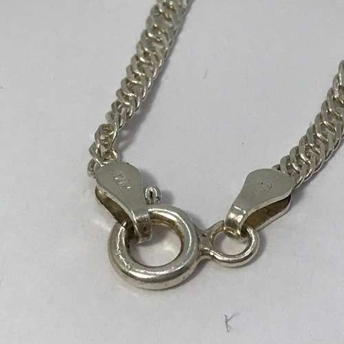 Sterling Silver necklace - weighs 4,5g - 49cm