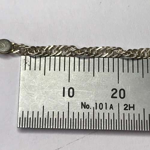 Sterling Silver necklace - weighs 4,5g - 49cm