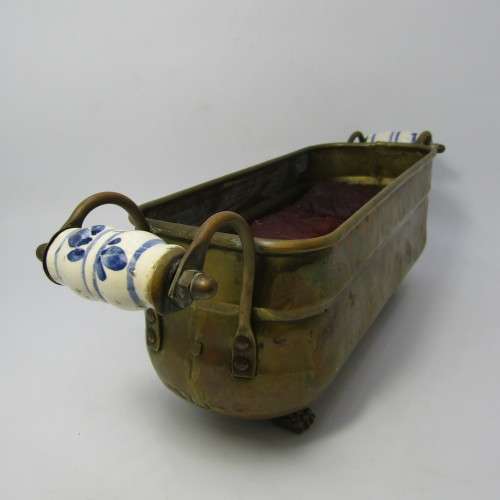 Vintage brass bowl with Delft handles