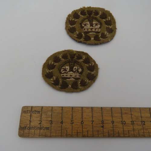 WW2 pair of warrant officer cloth badges