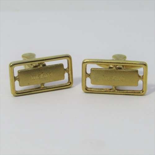 Makro cufflinks