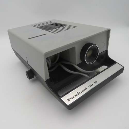 Vintage Paximat so H slide projector in pouch