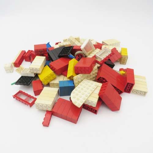 Lot of vintage Lego pieces