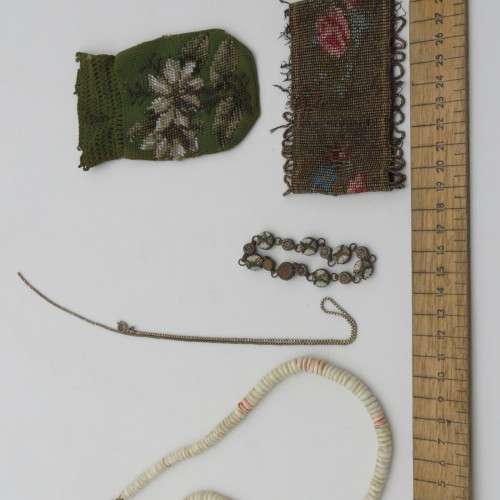 Lot of 5 jewellery vintage pieces