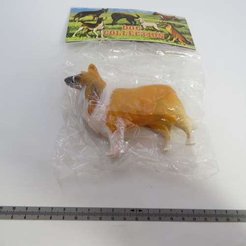 Vintage set of collectable plastic dogs