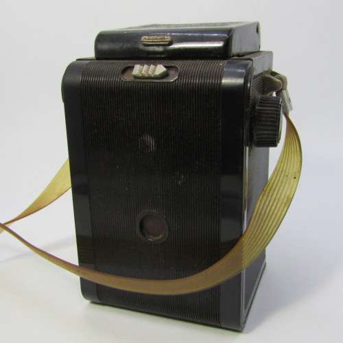 Vintage Ansco Rediflex camera in pouch