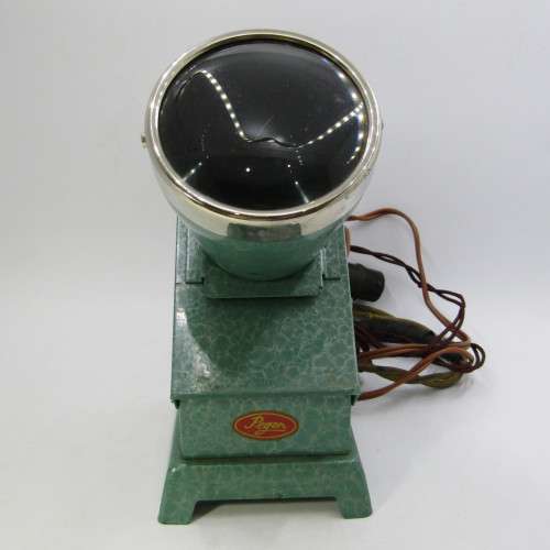 Vintage Pegon slide projector - not tested