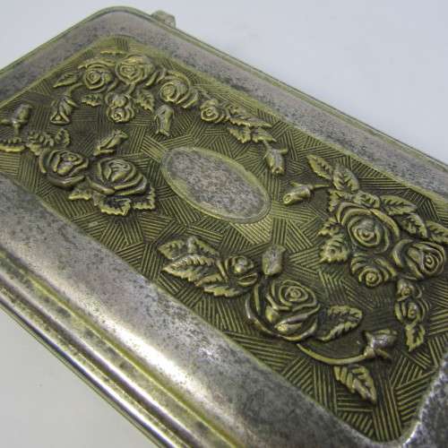 Vintage metal rose pattern jewellery box