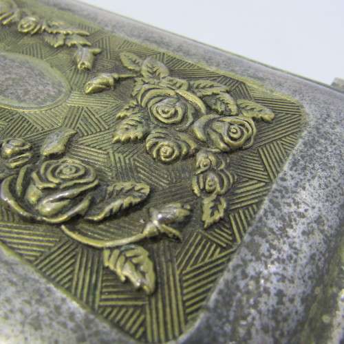 Vintage metal rose pattern jewellery box