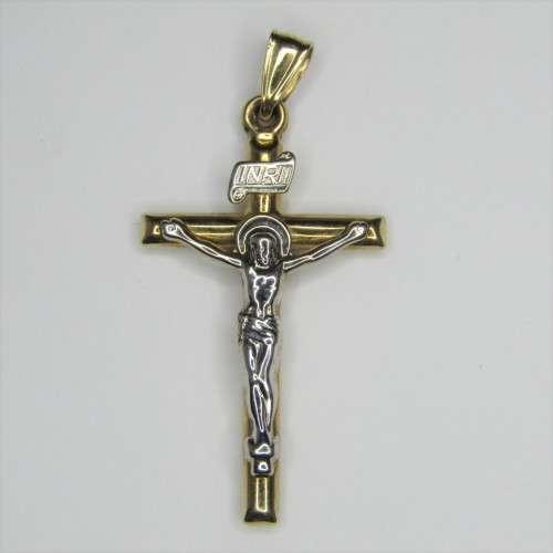 9kt Gold Crucifix pendant - weighs 1,3g