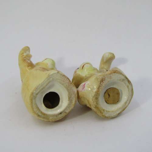 Pair of vintage Monkeys salt and pepper shakers on tree stand