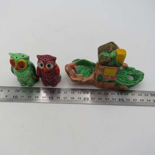 Pair of vintage owls salts and pepper shakers with mustard pot on stand
