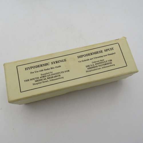 Vintage S.A.I.M.R. 1970`s Snake- Bite Outfit tin with anti-venom contents