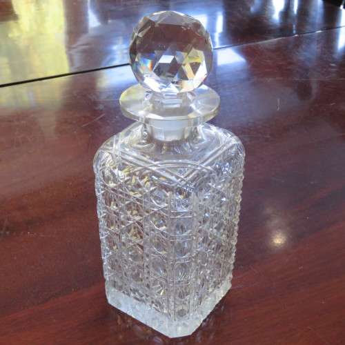 Vintage cut glass decanter - Some chips